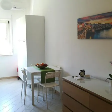 Nice Studio Flat With All Comforts 公寓